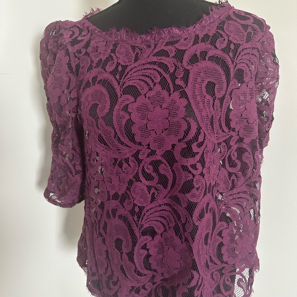 SUNDANCE Purple Lace Women's Top, size M, NWOT